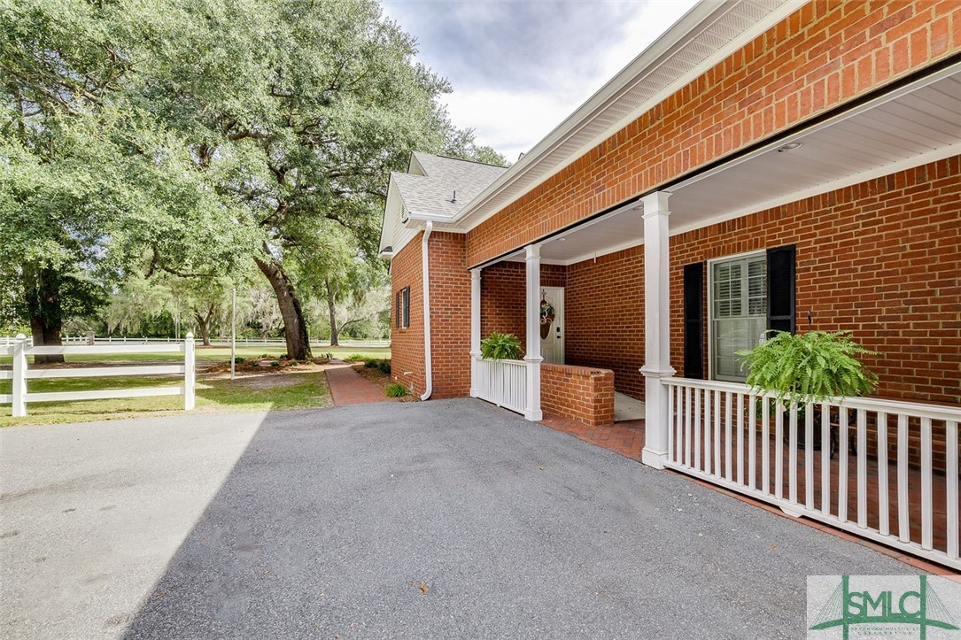 833 Honey Ridge Road