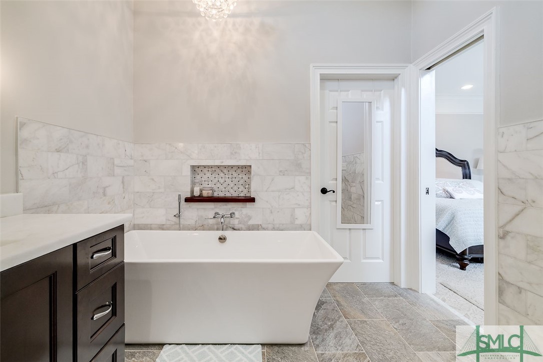 833 Honey Ridge Road