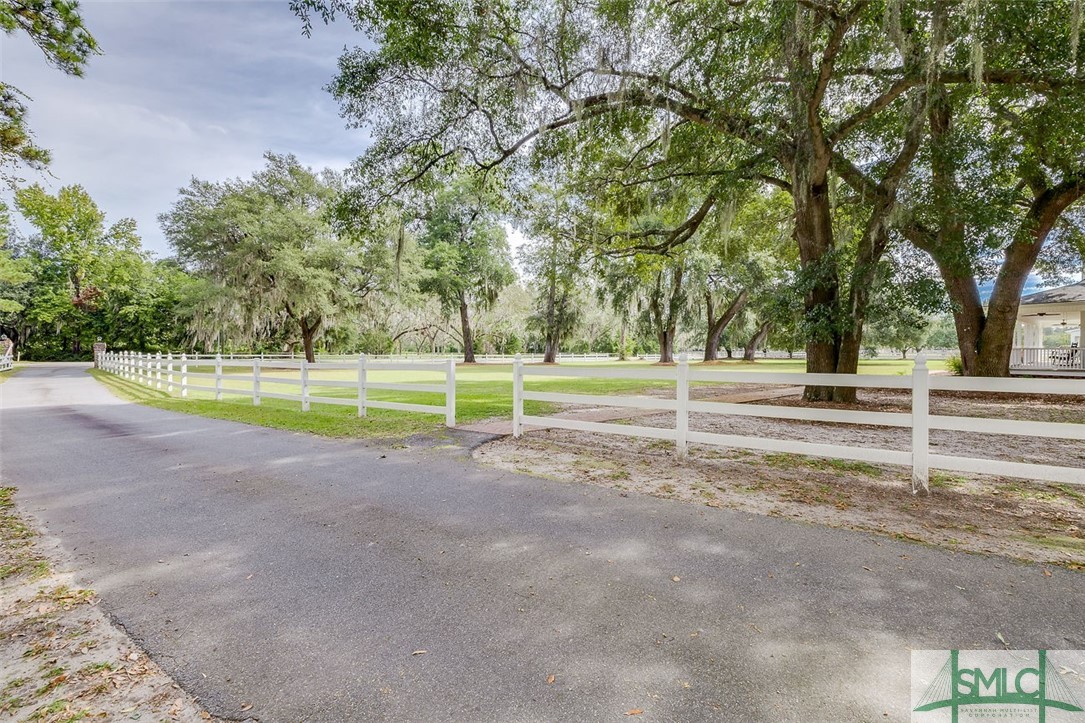 833 Honey Ridge Road