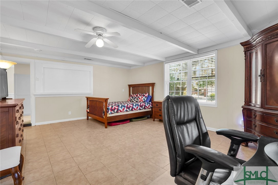 122 E Fairmont Avenue