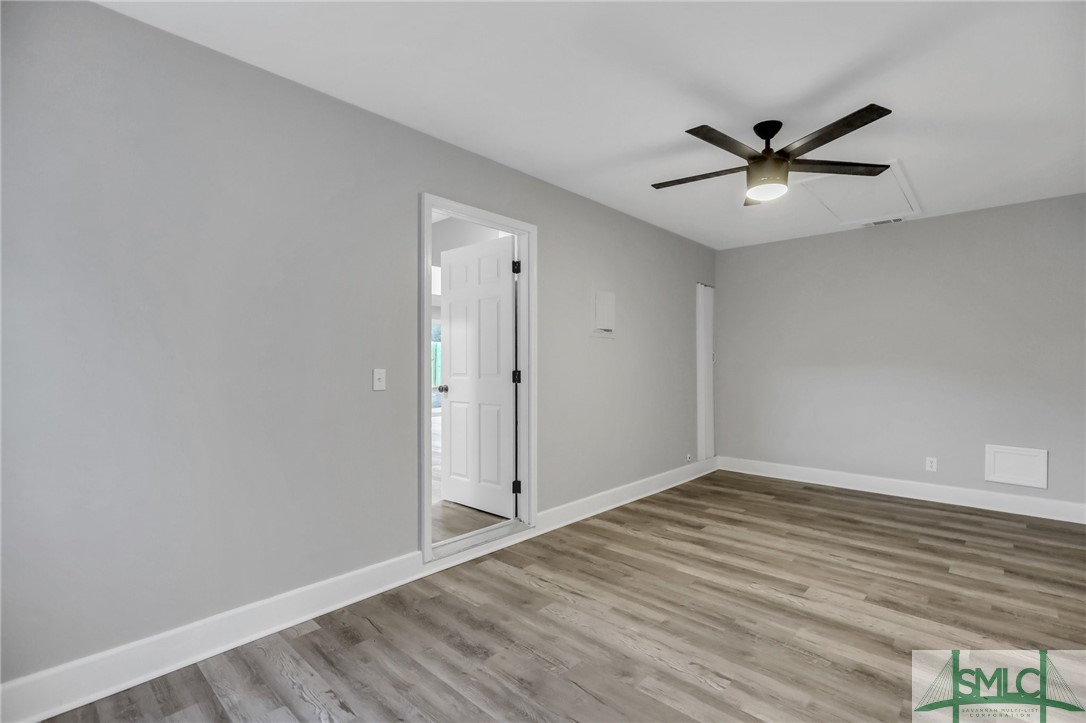 9 QUAIL HOLLOW Court W