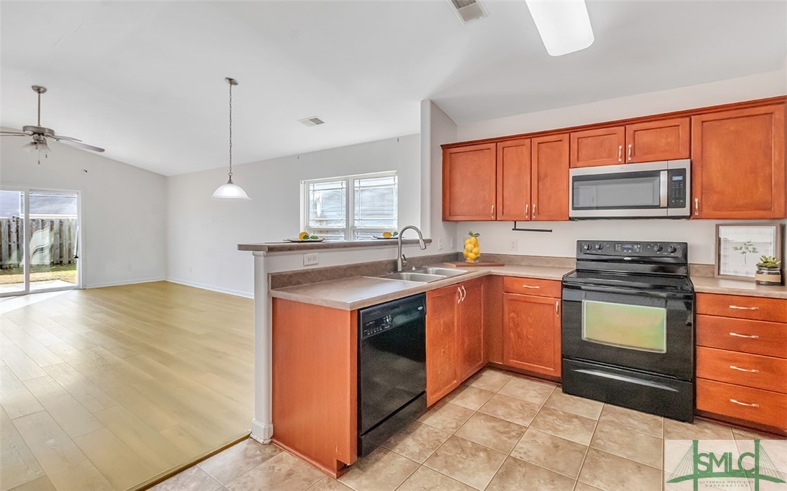 167 Lakepointe Drive