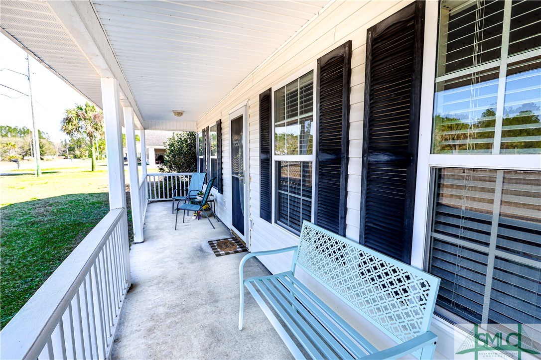 1221 Nautical Drive SE