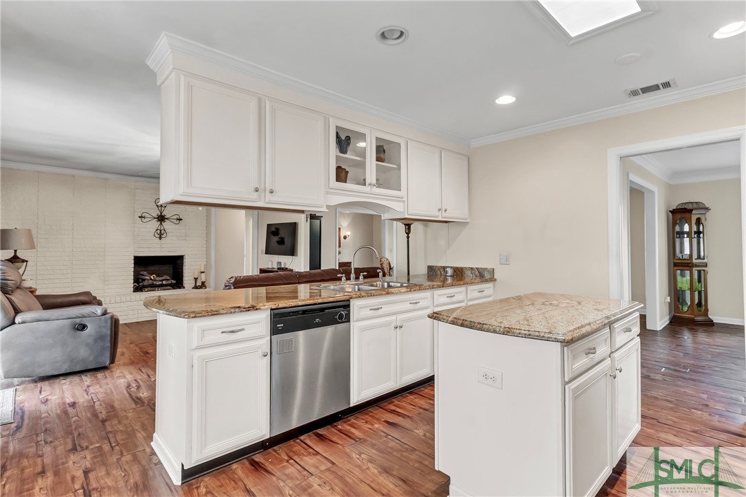 624 Blue Jay Road