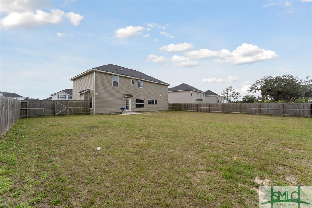 117 SE Allen Rawls Way