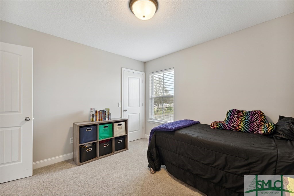 117 SE Allen Rawls Way