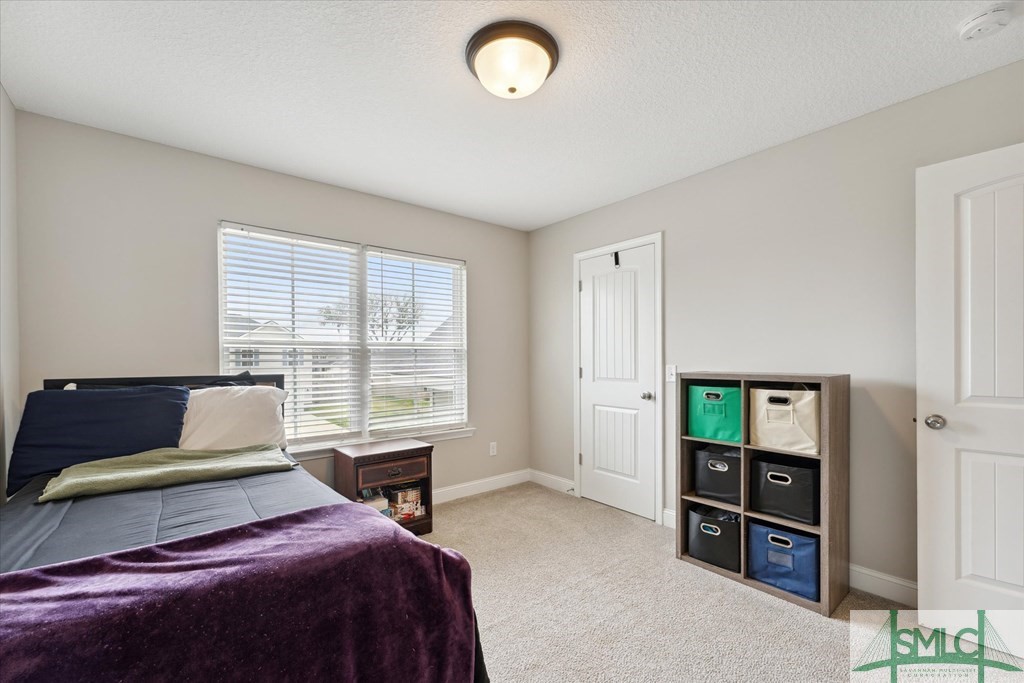 117 SE Allen Rawls Way