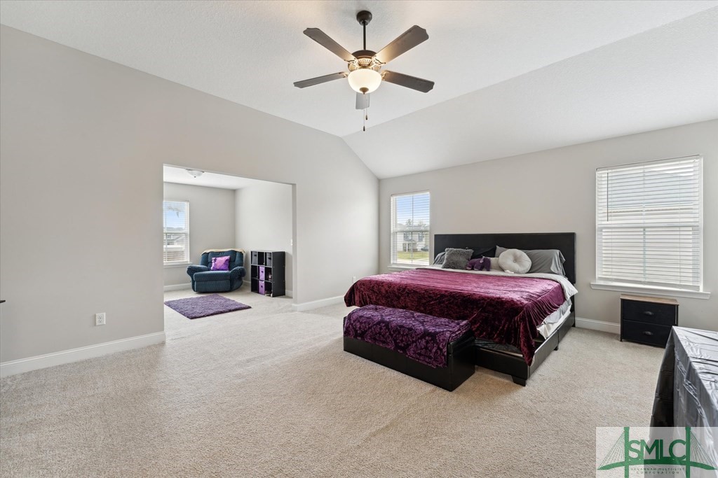 117 SE Allen Rawls Way