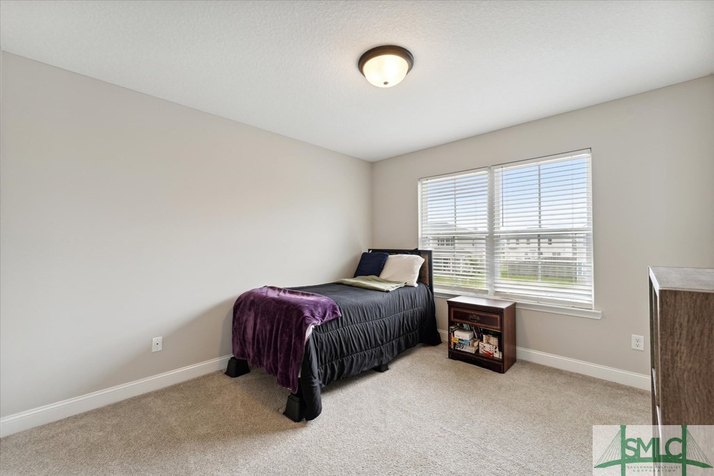 117 SE Allen Rawls Way