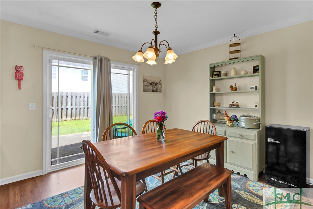 109 Roseberry Circle