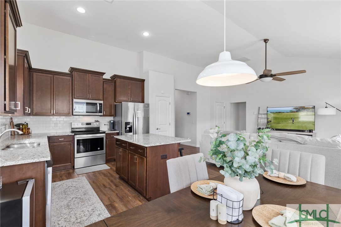 20 Mirror Lake Drive