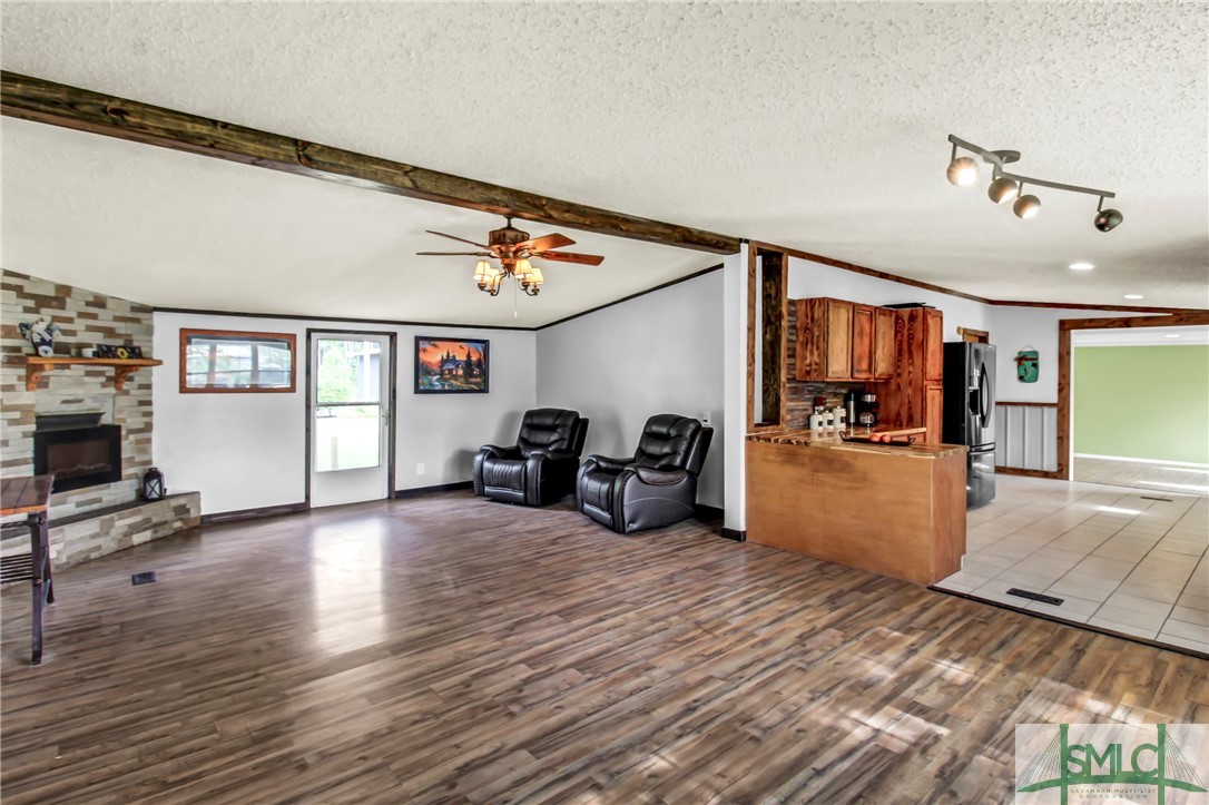 362 Mockingbird Drive