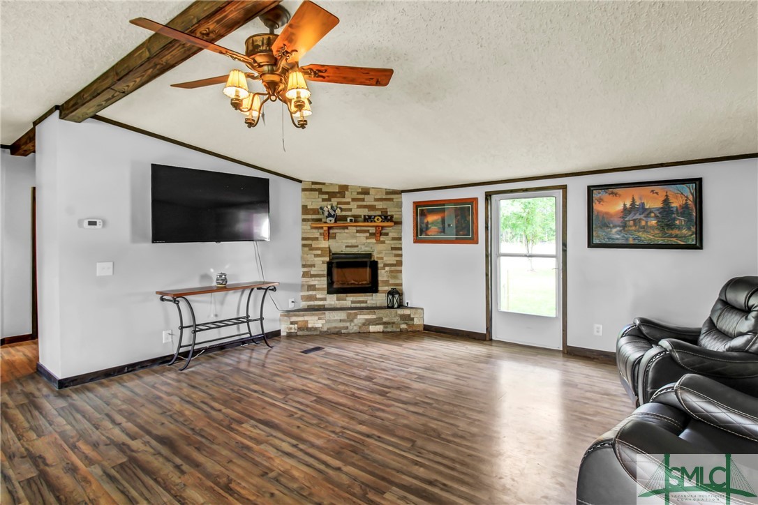 362 Mockingbird Drive