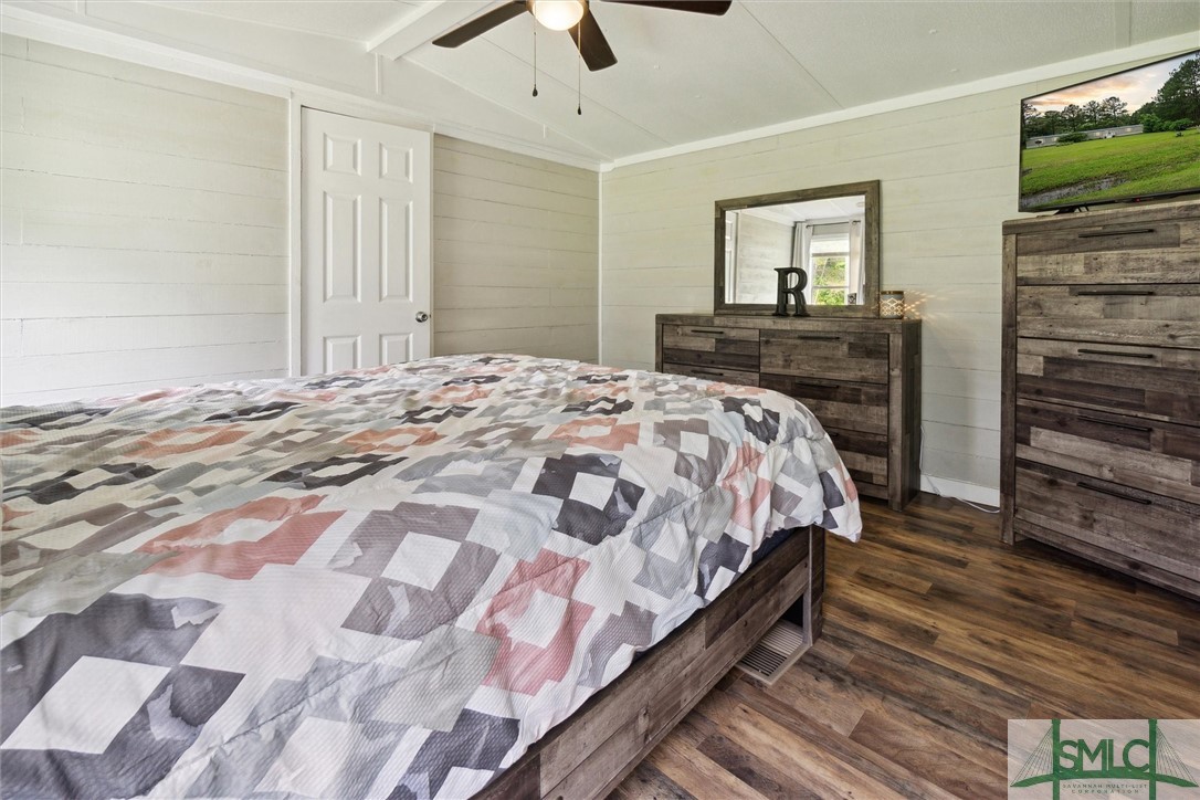 4135 Old Dixie Highway S