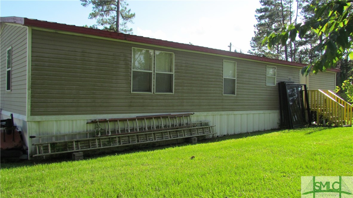 325 LAKEVIEW Drive