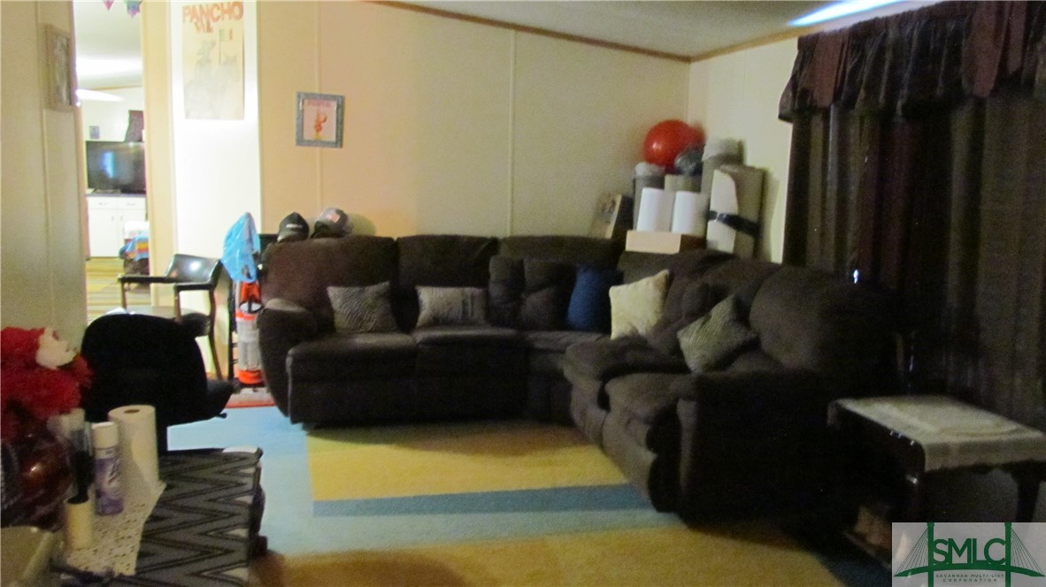 325 LAKEVIEW Drive