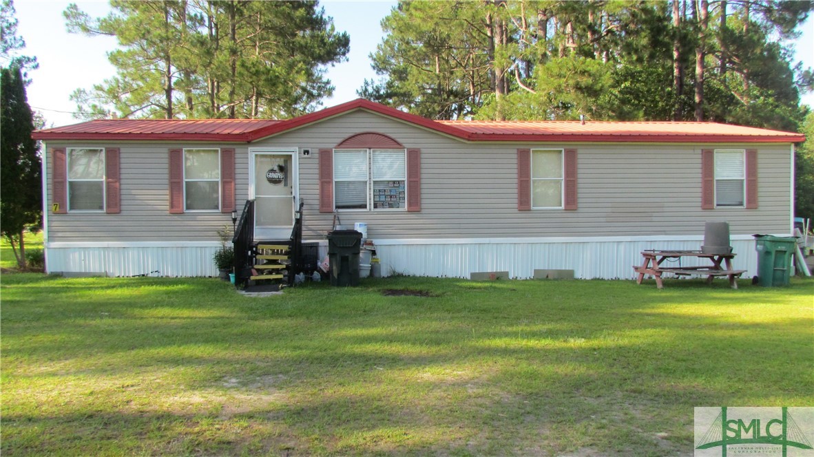 325 LAKEVIEW Drive
