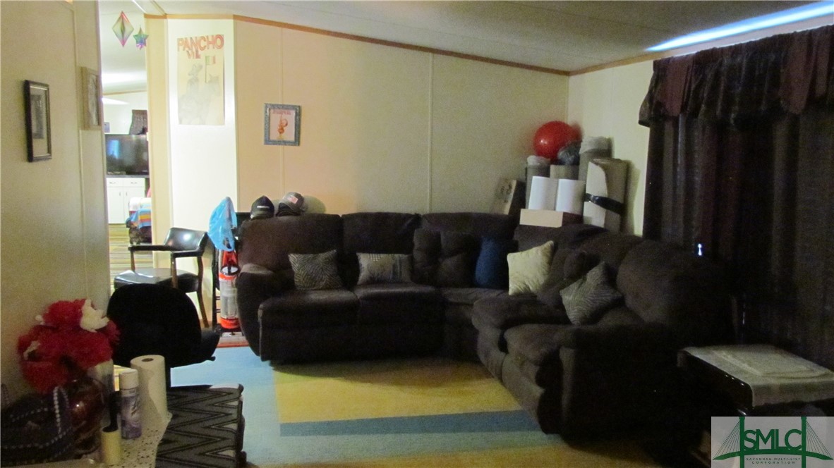 325 LAKEVIEW Drive