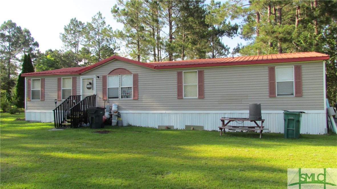 325 LAKEVIEW Drive