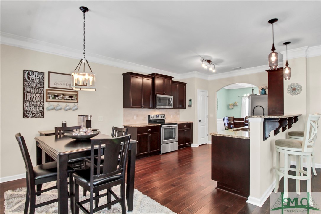 132 Green Paddock Circle