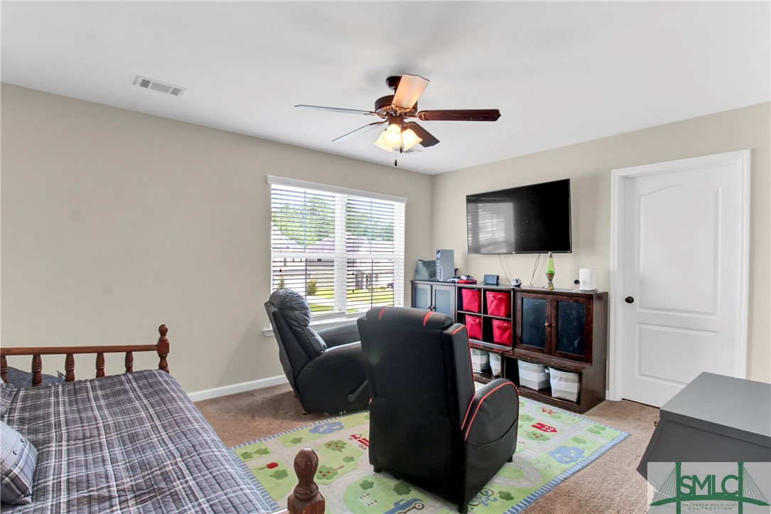 132 Green Paddock Circle