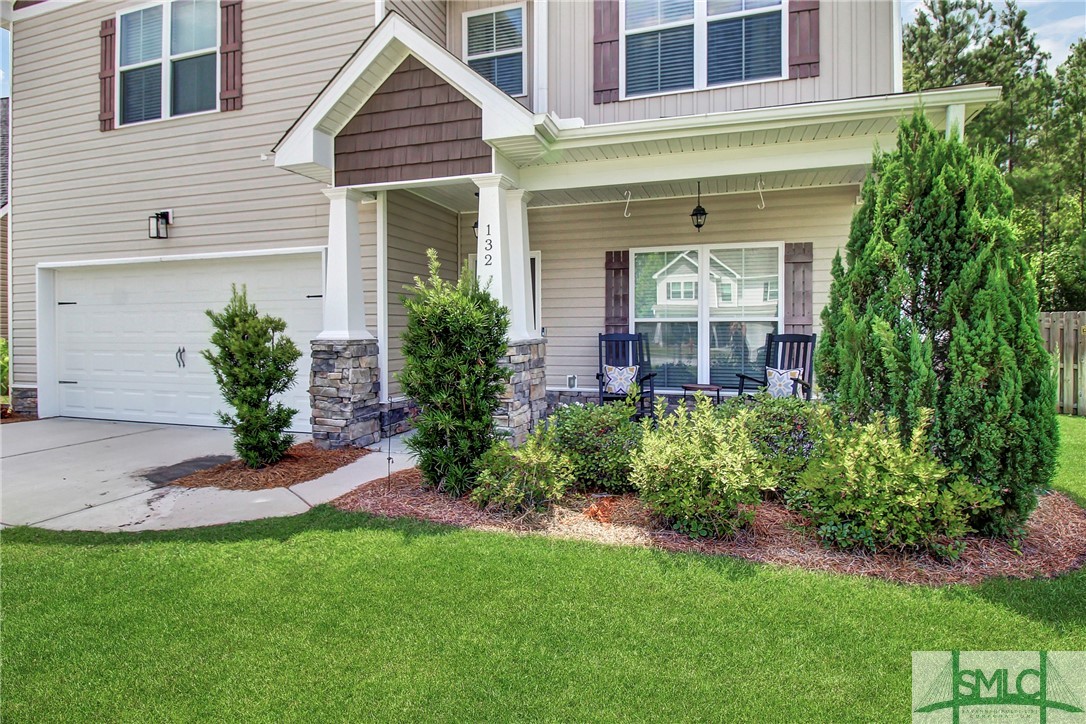 132 Green Paddock Circle