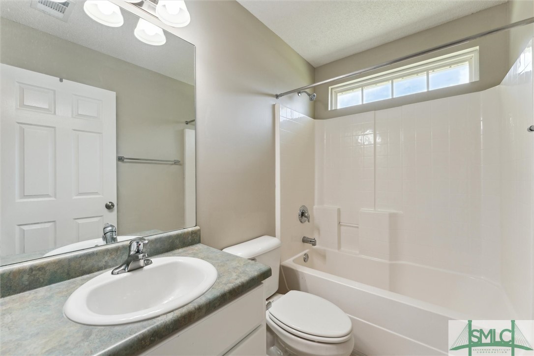 233 Pampas Drive