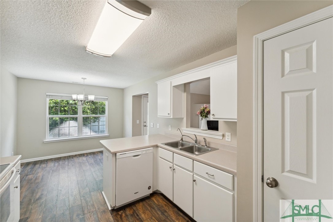 233 Pampas Drive
