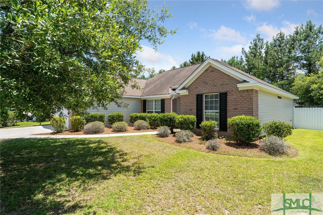 233 Pampas Drive