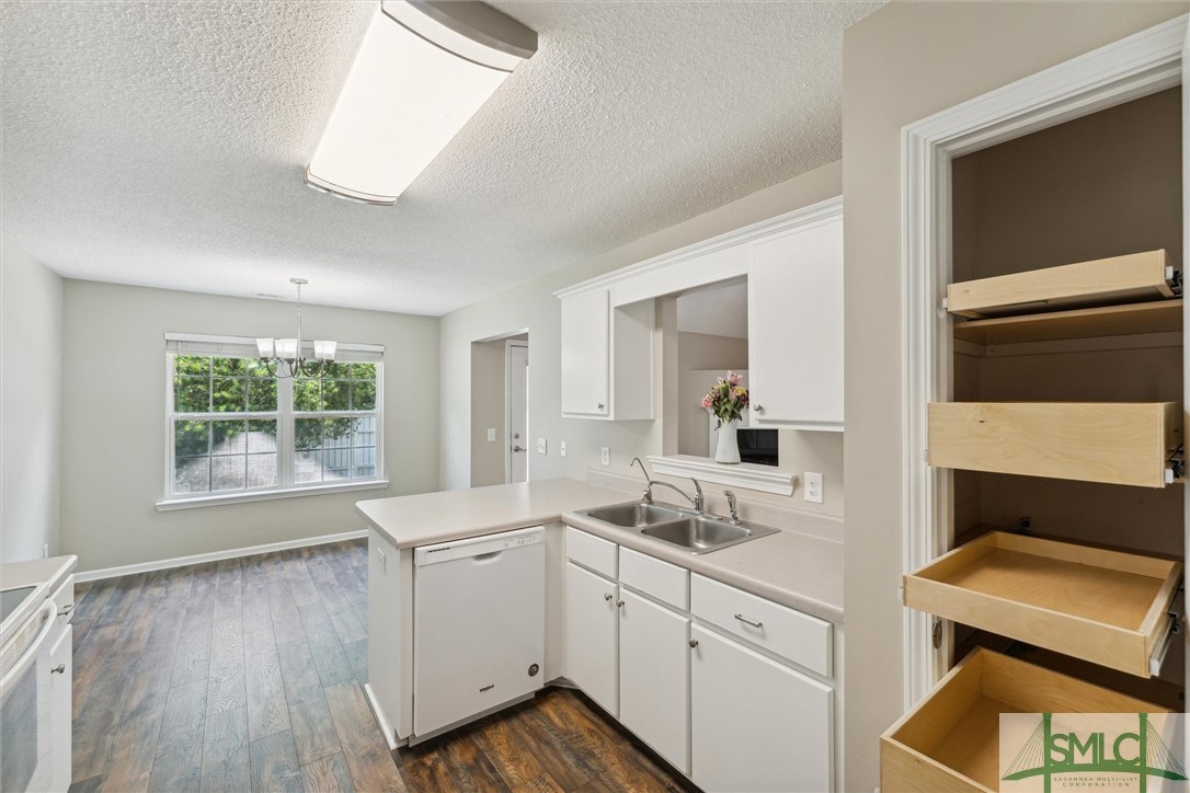233 Pampas Drive