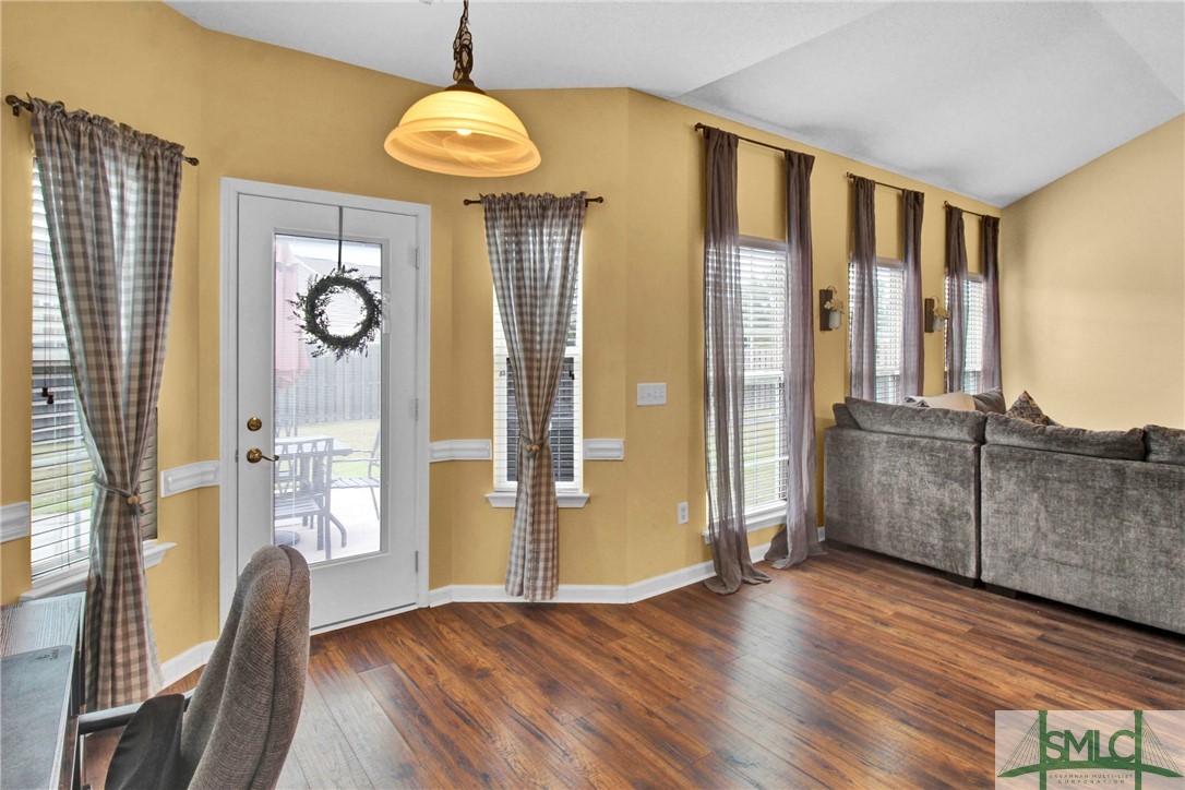 123 Willow Point Circle