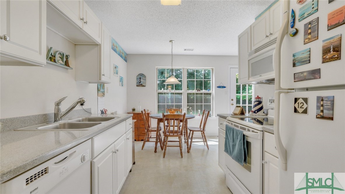 34 Waterstone Circle