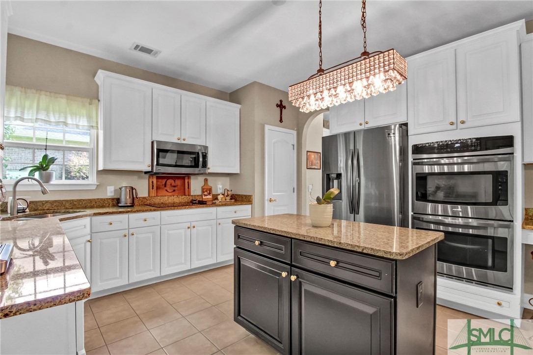 62 Roswell Trail