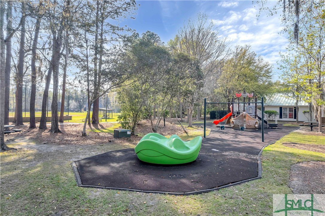 62 Roswell Trail