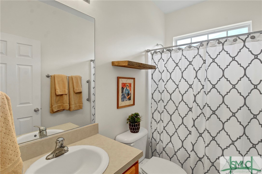 121 Willow Point Circle