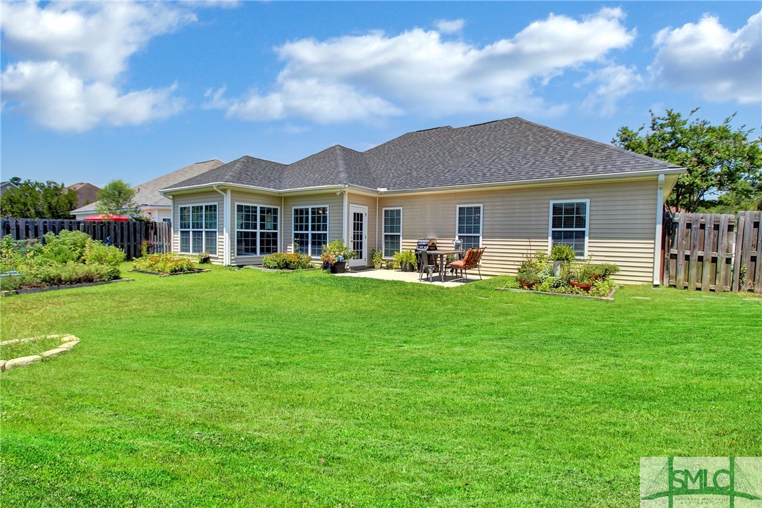 121 Willow Point Circle