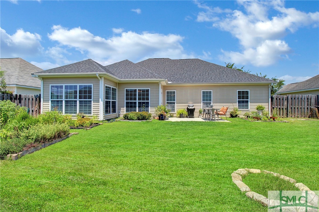 121 Willow Point Circle