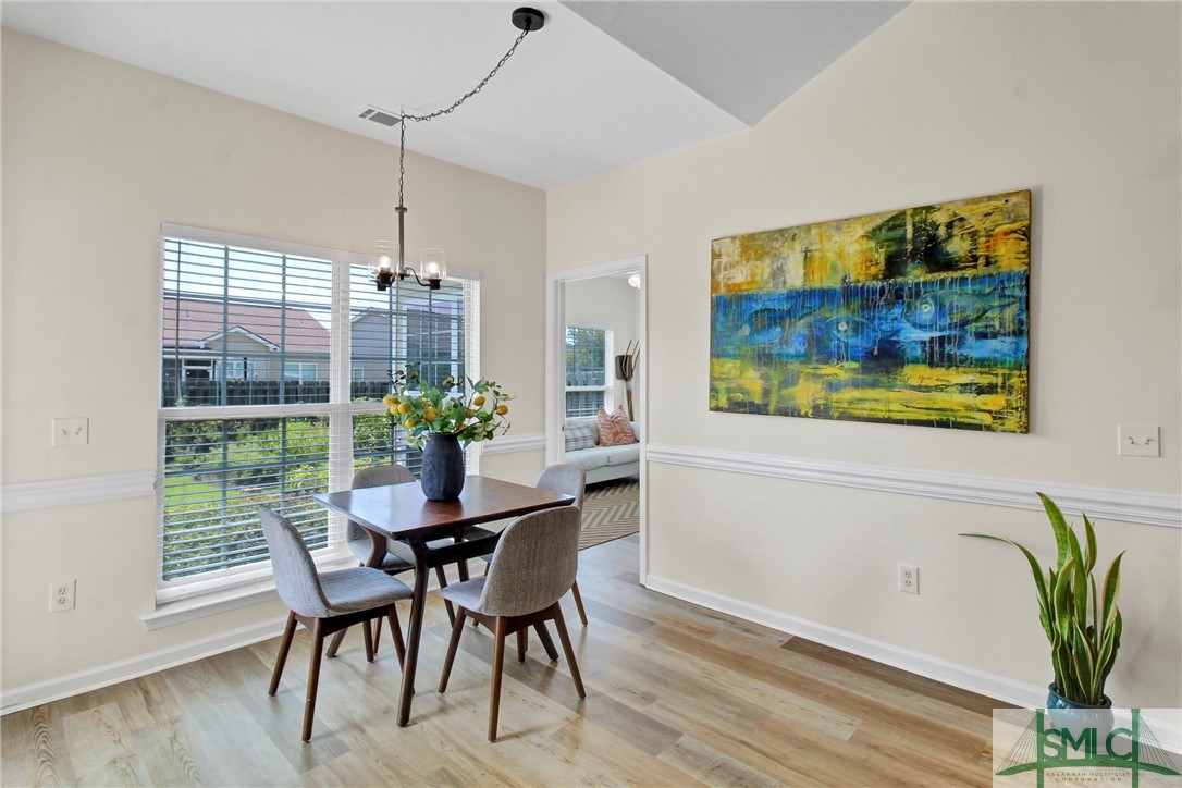 121 Willow Point Circle