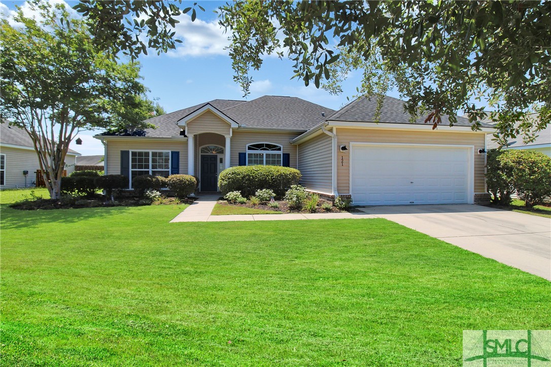 121 Willow Point Circle