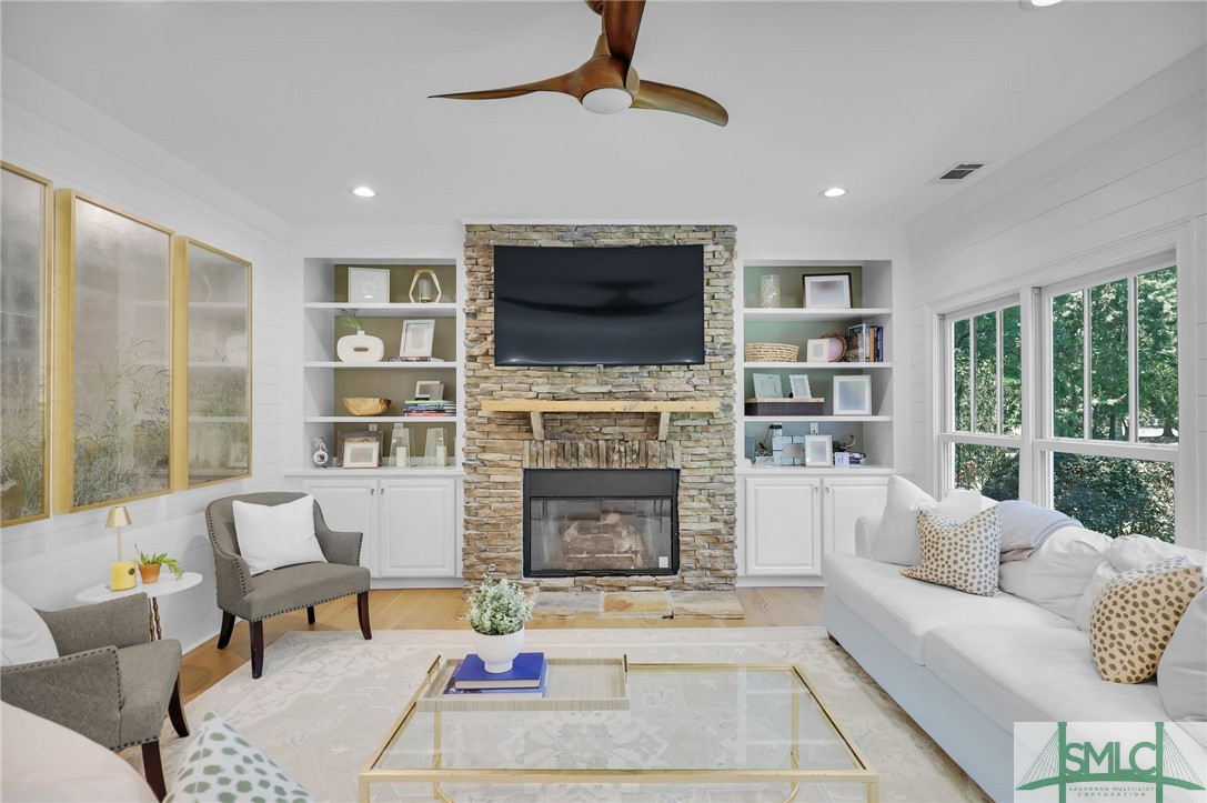 214 Spanton Crescent