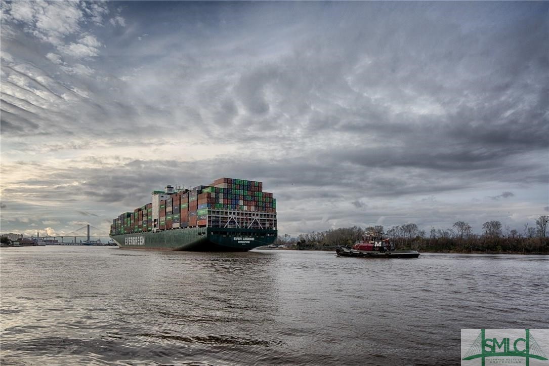 412 Upper East Avenue