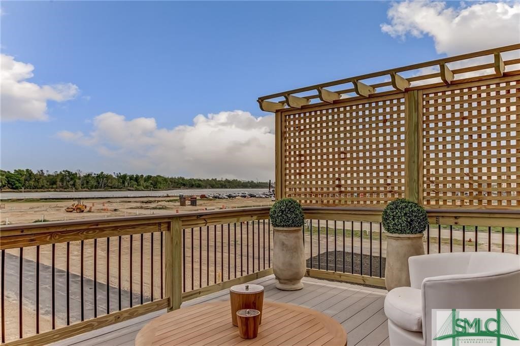 412 Upper East Avenue