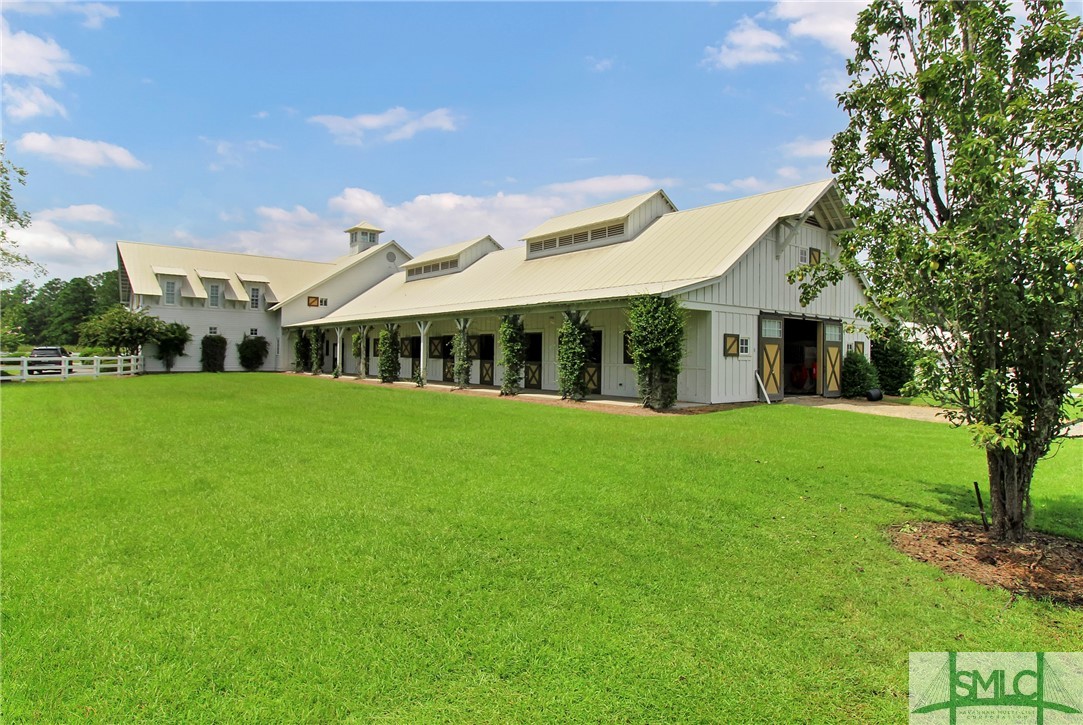 1071 Bridle Path Boulevard