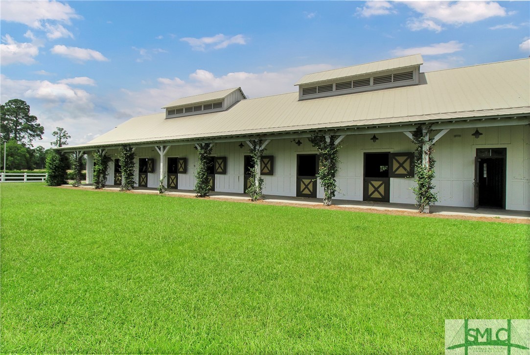 1071 Bridle Path Boulevard