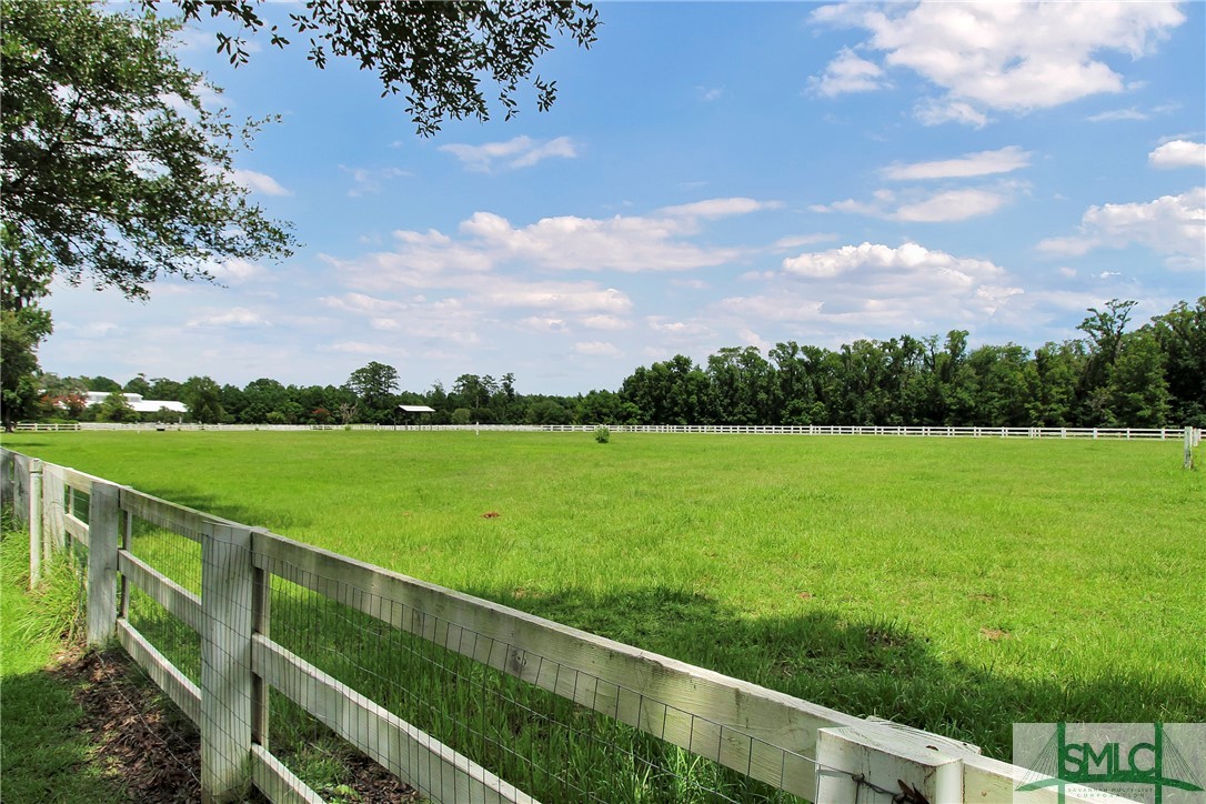 1071 Bridle Path Boulevard