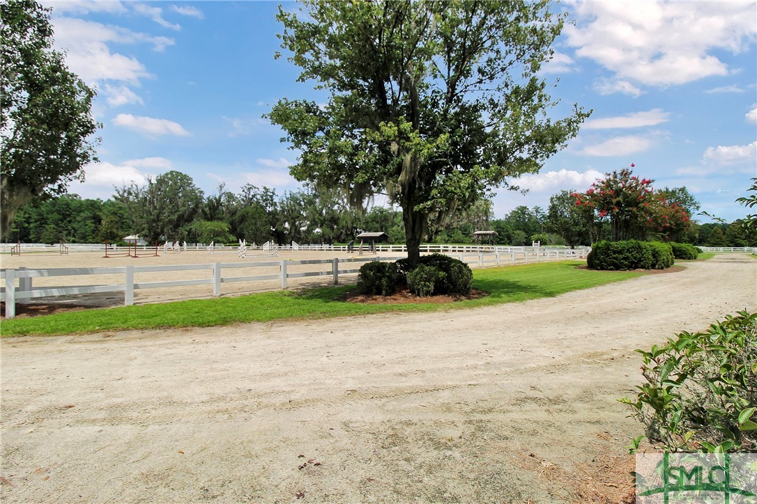 1071 Bridle Path Boulevard