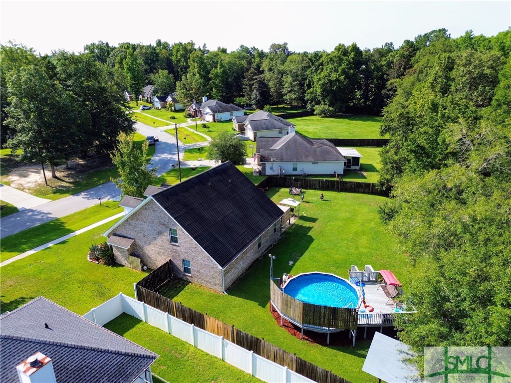 220 Creekside Circle