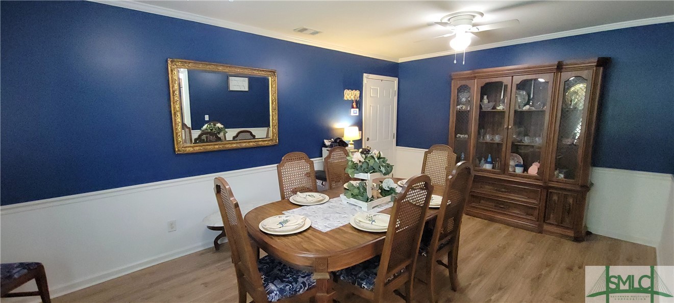 220 Creekside Circle