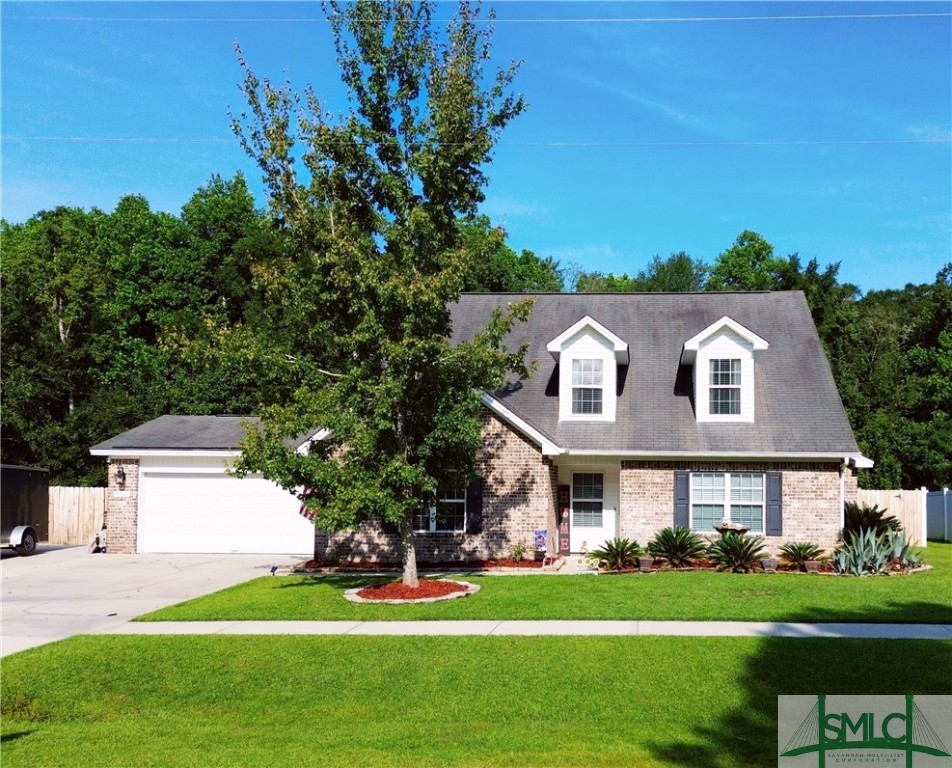 220 Creekside Circle