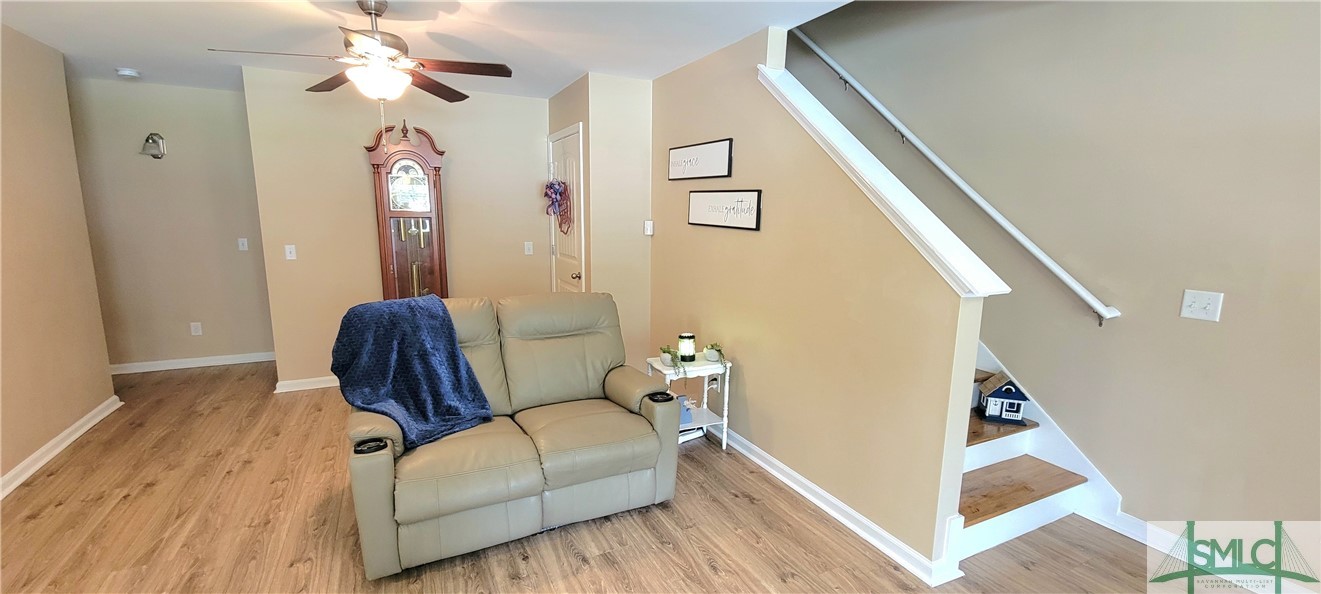 220 Creekside Circle